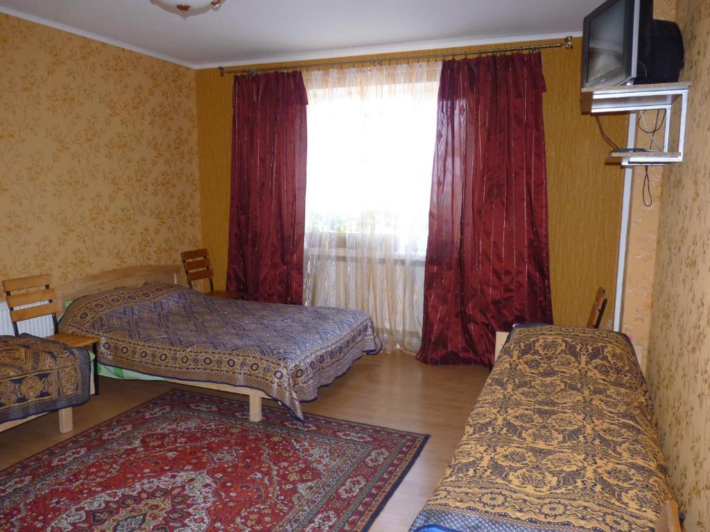 Villa Ruben Kamianets-Podilskyi Habitación foto
